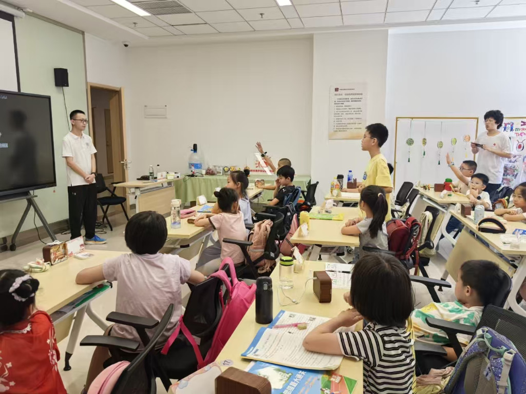 苏州大学苏州医学院“以爱为名，热血启航”暑期社会实践 | 热血逐梦，与爱“童”行
